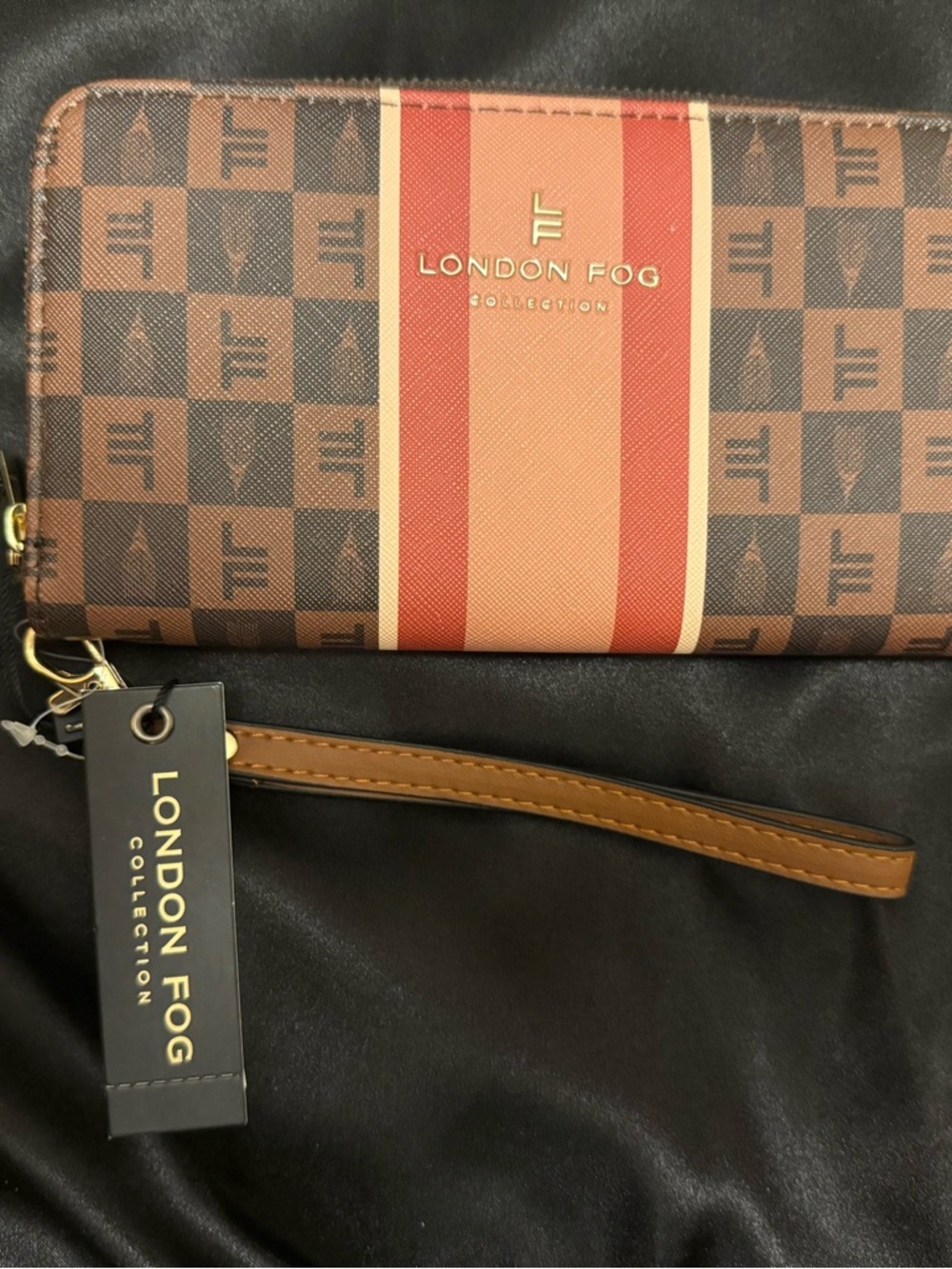 London Fog Tricolor Signature Zip Wallets in Brown, Gray, Blush - Picture 6 of 7